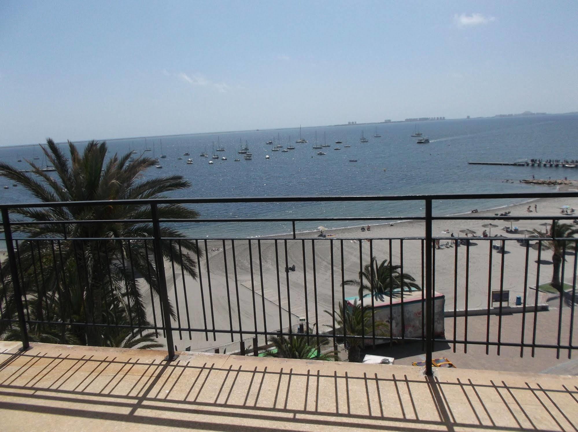 סנטיאגו דה לה ריברה Hotel Lido מראה חיצוני תמונה